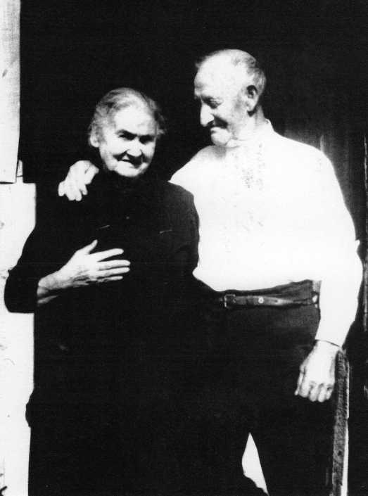 142 Concesa y Emiliano